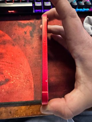 Iphone  13 product red 128gbs