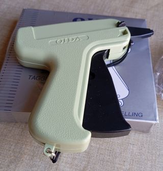 Maquina de etiketar