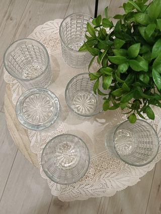 Bicchieri acqua 