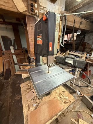 Sierra de cinta dewalt