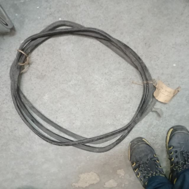 Tubo salida colector Renault máster