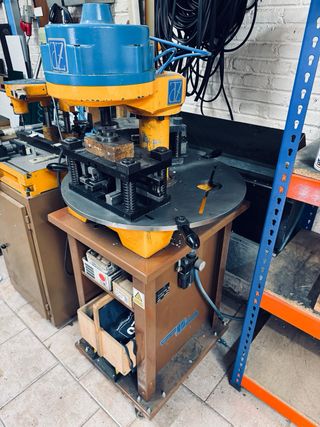 Maquinaria fabricacion Aluminio