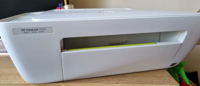 HP DeskJet 2130 multifunción