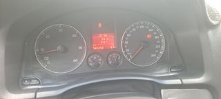 Volkswagen Golf 2004