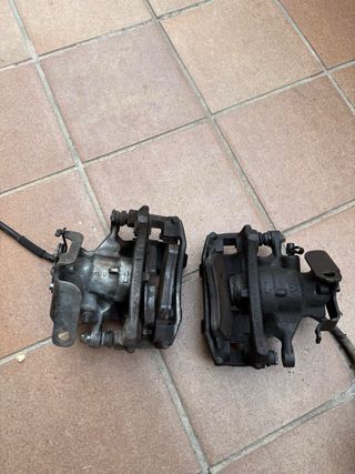 Pinza de freno ford transit trasera 2017