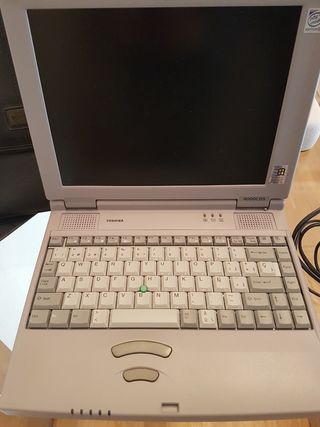 Toshiba Satellite 4000 CDS