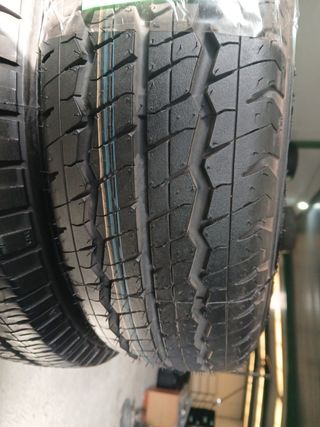175 65 14 90/88T DUNLOP LT30-6