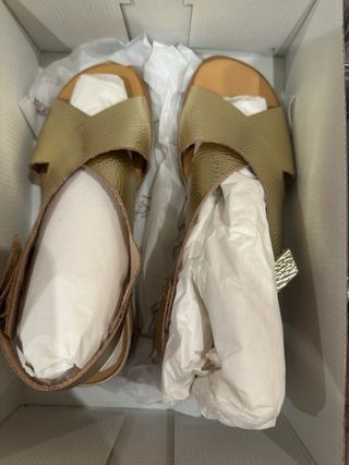 Sandalias sin estrenar Xbonita