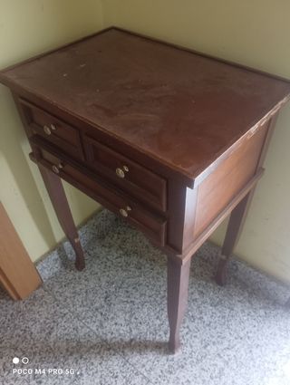 Mueble auxiliar mesilla mesa