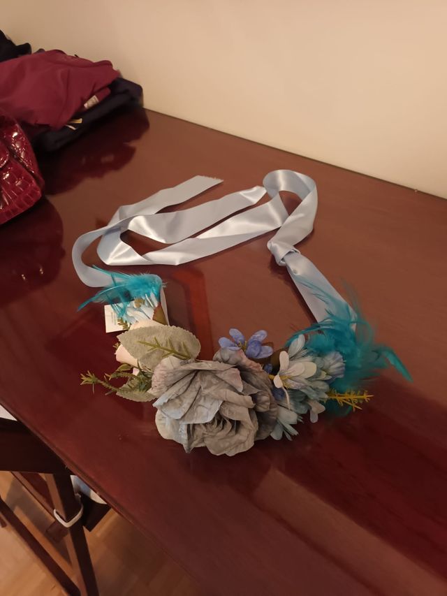 Cinto floral o tocado bodas