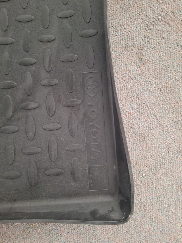 Protector de maletero Toyota RaV 4 2014-2020