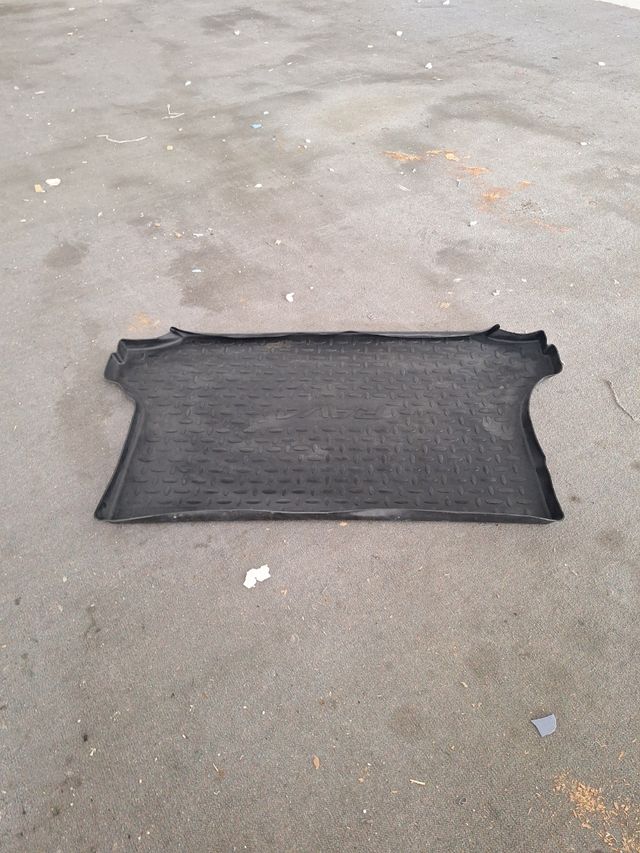 Protector de maletero Toyota RaV 4 2014-2020