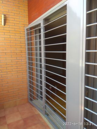CERRAJERO HIERRO