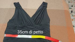 Elegante vestito midi nero da donna