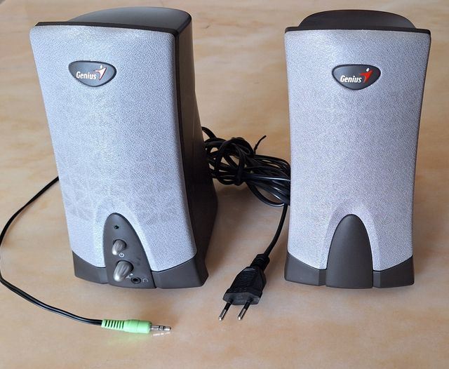 Altavoces exteriores para PC GENIUS