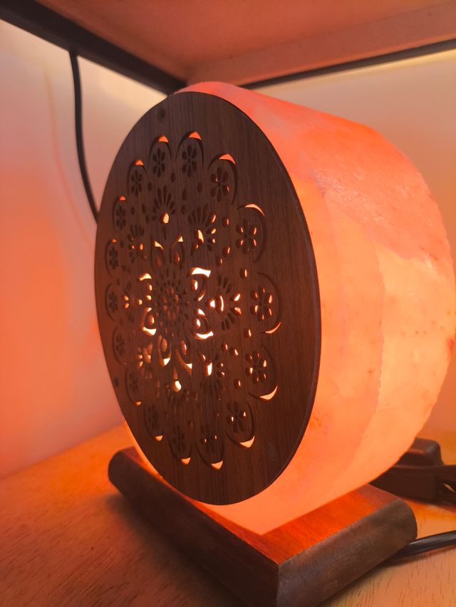 Lámpara sal del Himalaya MANDALA redonda NEPAL