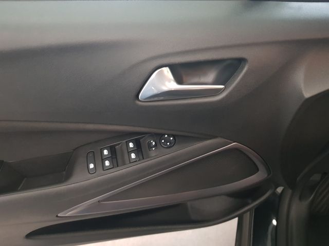 Opel Crossland 1.2 110CV