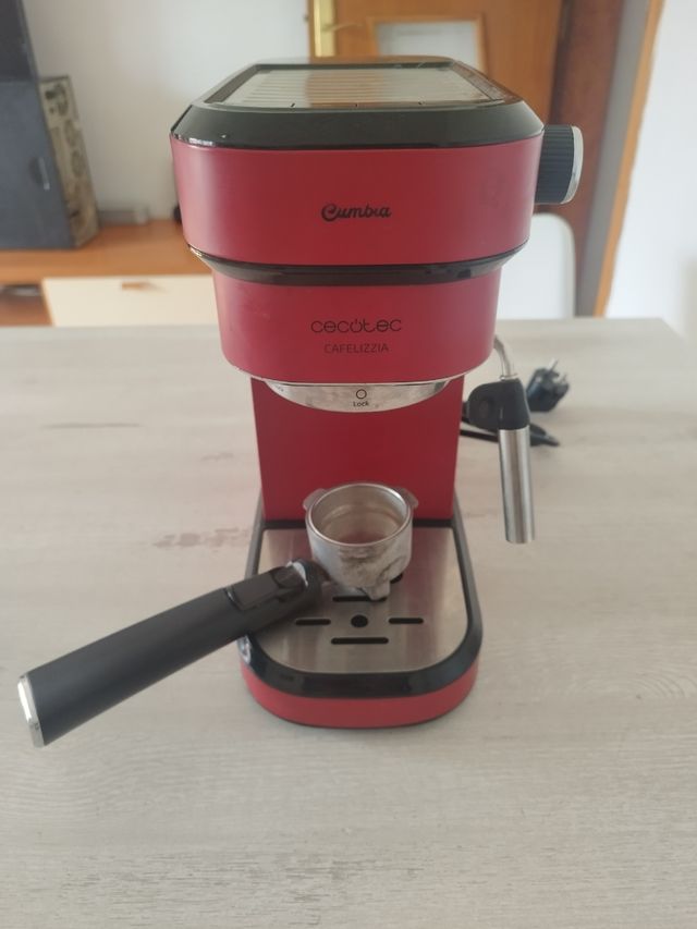 Cafetera express Cecotec Cumbia