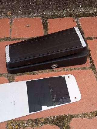 Wah crybaby ( RC pedals )