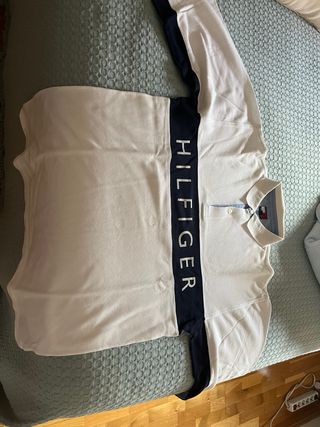 Polo manga larga tommy hilfiger.