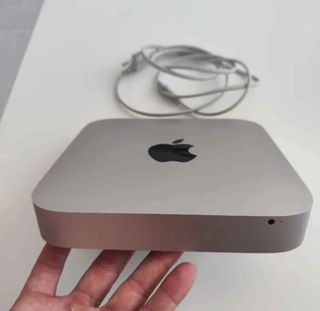 Mac mini mejorado con SSD DE 250GB 