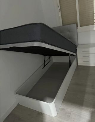 Canapé canapé canapé