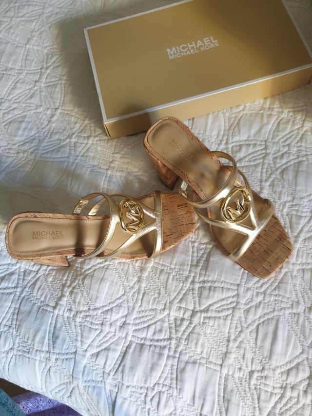 Tacones de piel, sandalias Michael Kors. Talla 36