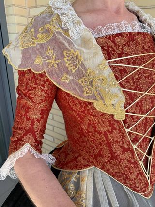Traje de fallera 