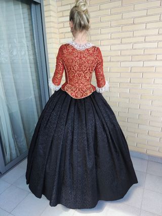Traje de fallera 