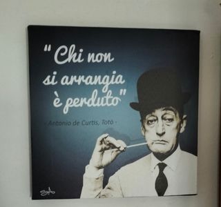 Quadretto a giorno Totò  cm 27 x 27 Con