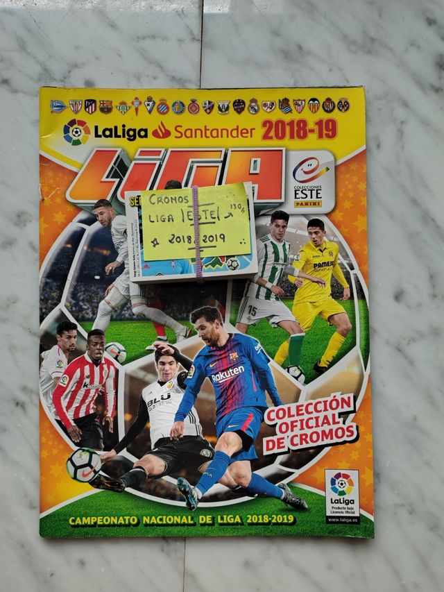 Cromos junto al álbum de la Liga Este 2018-19