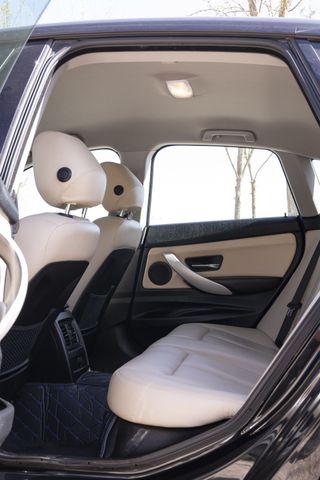 Alquiler De Coche Para Boda o Eventos Similares