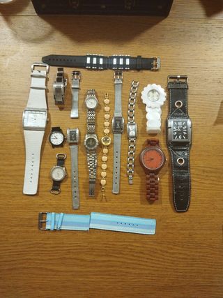 Lote relojes de distintas marca