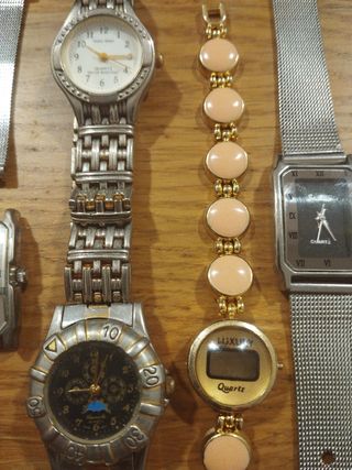 Lote relojes de distintas marca