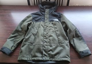 Chaqueta doble The North Face Talla M HyVent Usada