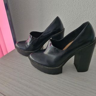 Zapatos negros