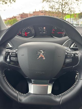 Peugeot 308 2018