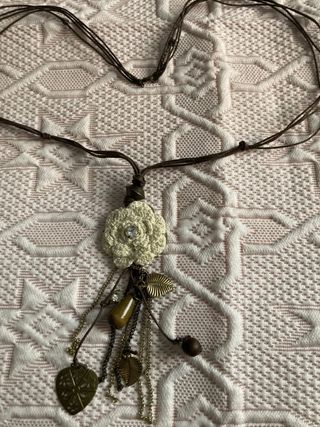 Collar largo