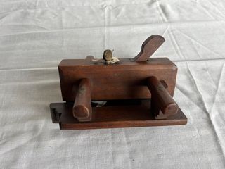 CEPILLO DE MADERA DE CARPINTERO INGLES.