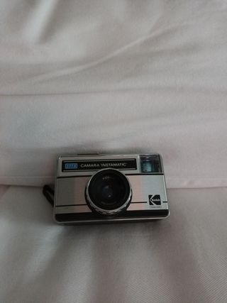 Cámara Kodak instamatic 277X.