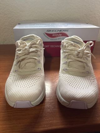 Skechers Archfit Mujer