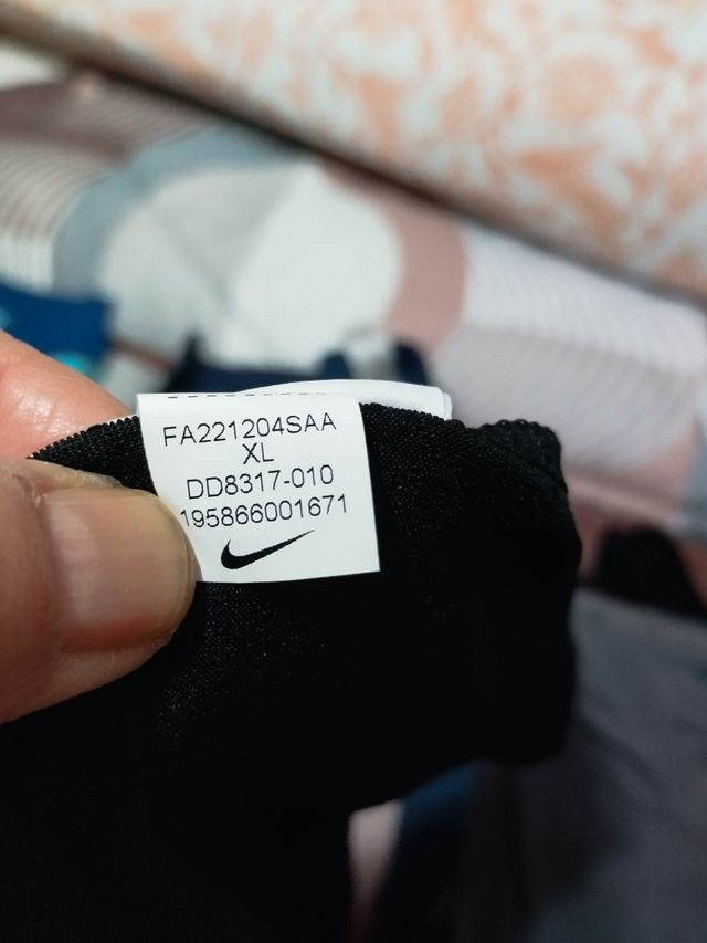 Camiseta Nike talla XL negra 