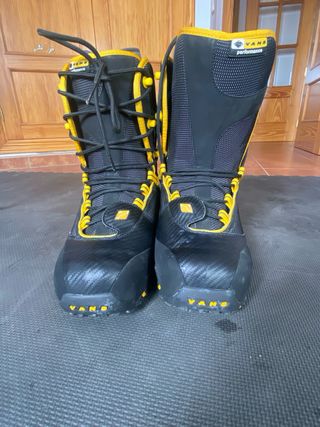 Botas de Snowboard marca Vans 