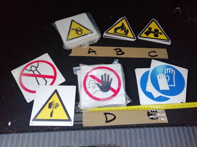 Targhe di sicurezza.