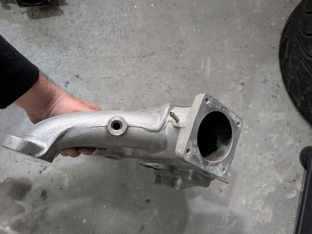 Coletor de admissão Clio RS 2.0 16v