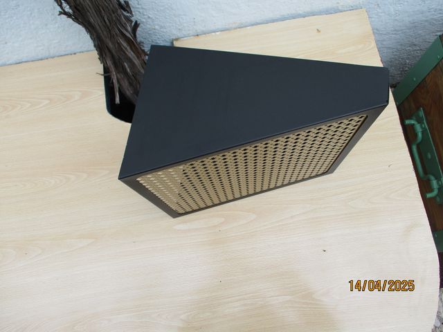 CESTA PARA PUBLICIDAD, EN ACERO, DE 306x320x190 mm