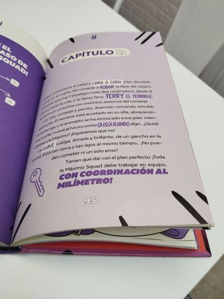 Arta Máximo Squad 1 - Misterio en el maldito colegio