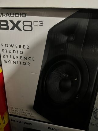 Altavoces de estudio