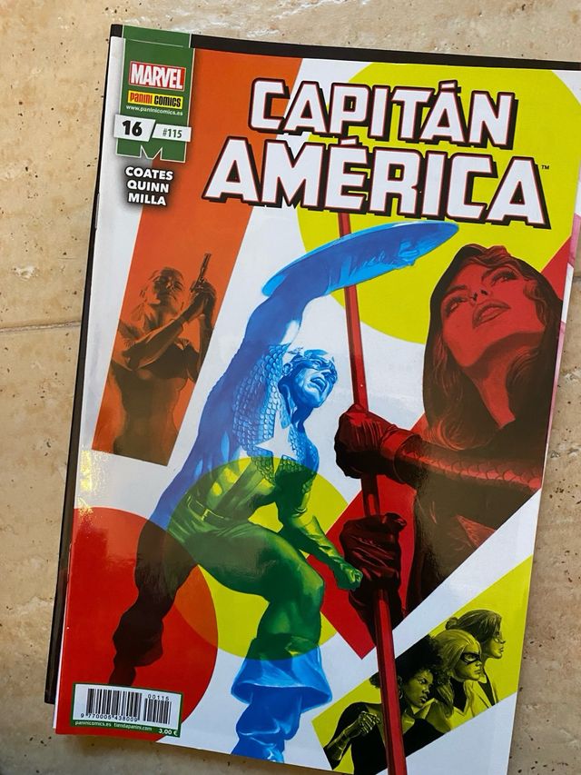 Capitán América. 30 cómics. Librerías 90 euros