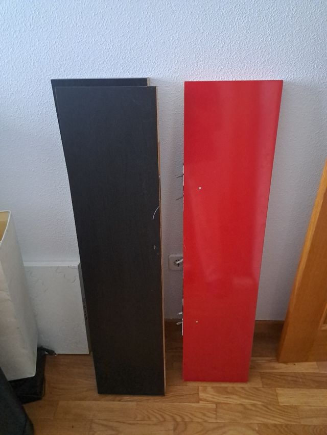 Baldas de pared Ikea 